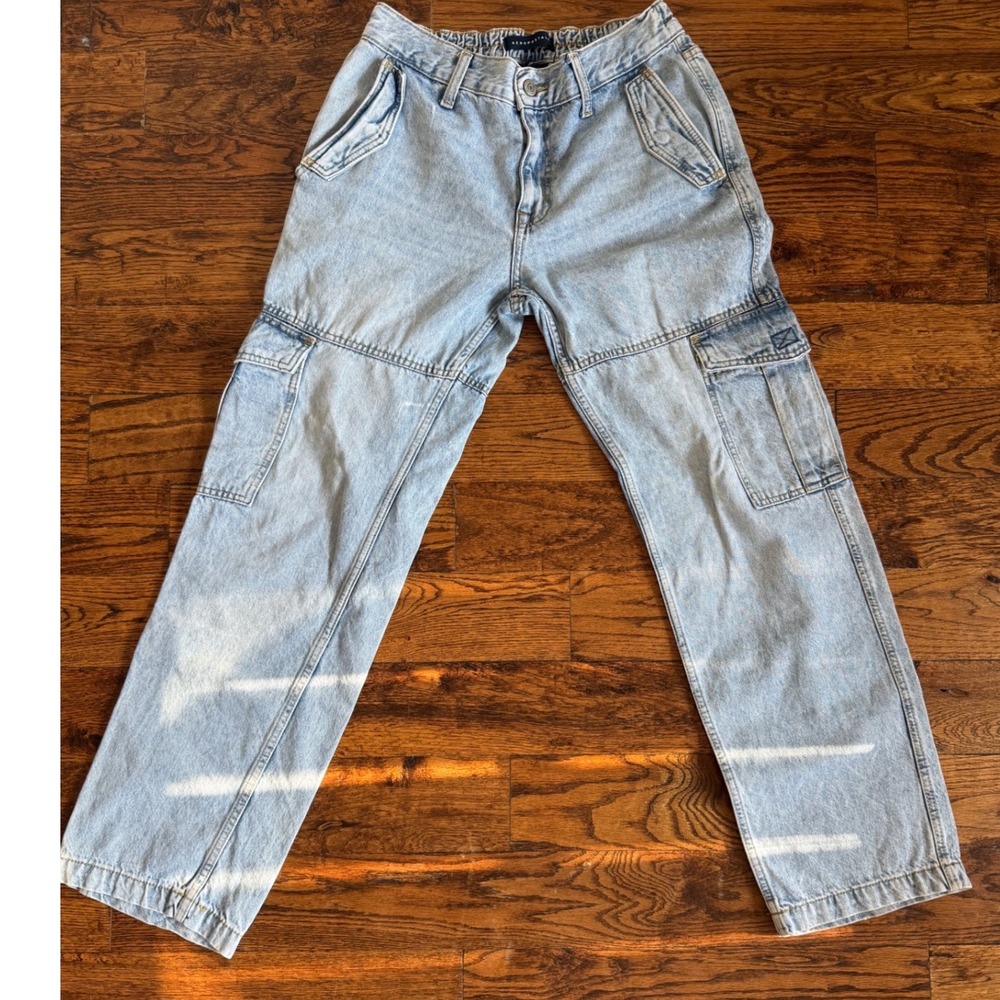 Aeropostale High-Rise Loose Cargo Jeans Light Wash Denim Elastic Waist⁠
